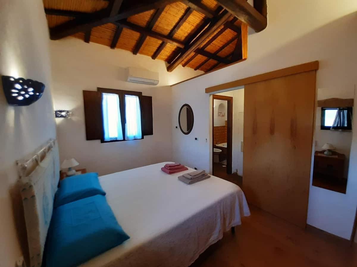 Agriturismo Cuile Querce Apartment Campanedda Ngoại thất bức ảnh